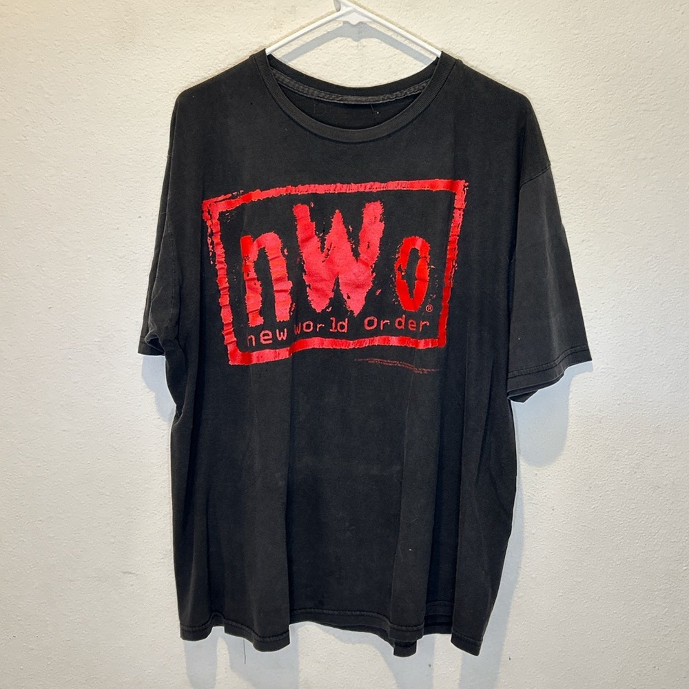 VINTAGE WWF NWO T-SHIRT